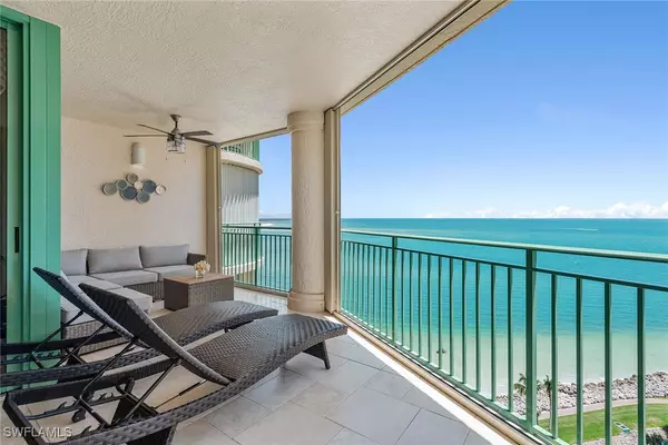 Marco Island, FL 34145,980 Cape Marco DR #1408