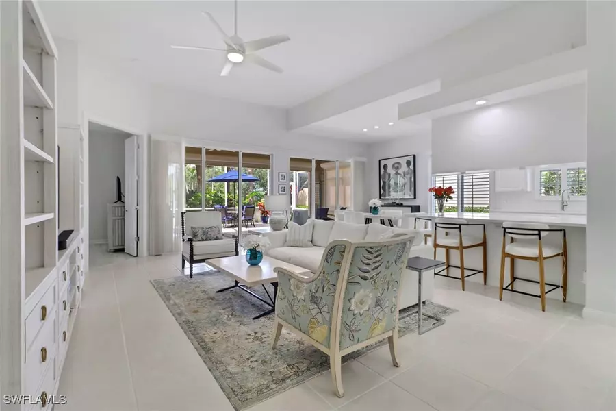4733 Navassa LN, Naples, FL 34119