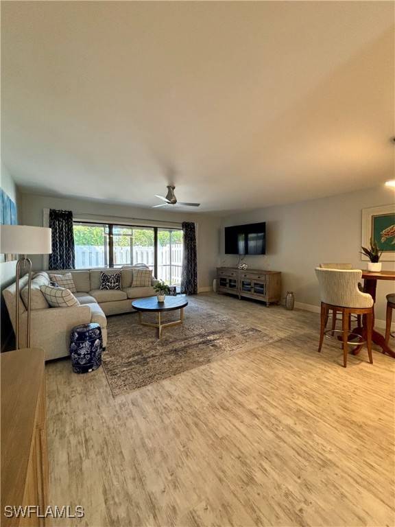 800 Meadowland DR #26-4, Naples, FL 34108