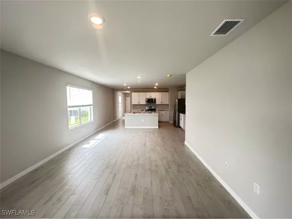 Labelle, FL 33935,801 Serenity LN