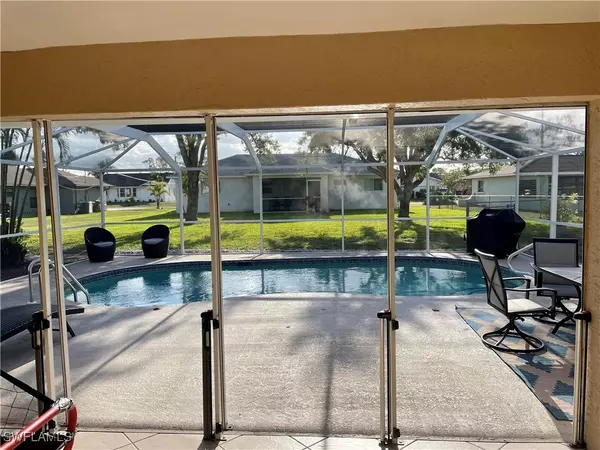 Cape Coral, FL 33990,258 SE 1st AVE