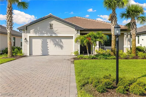 Estero, FL 33928,18587 Ives DR