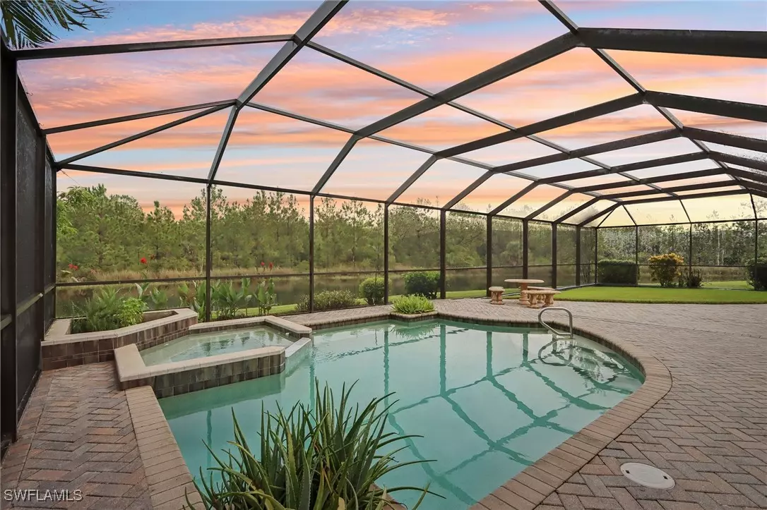 Naples, FL 34119,265 Shellstone CT