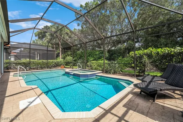 8844 Ventura WAY, Naples, FL 34109