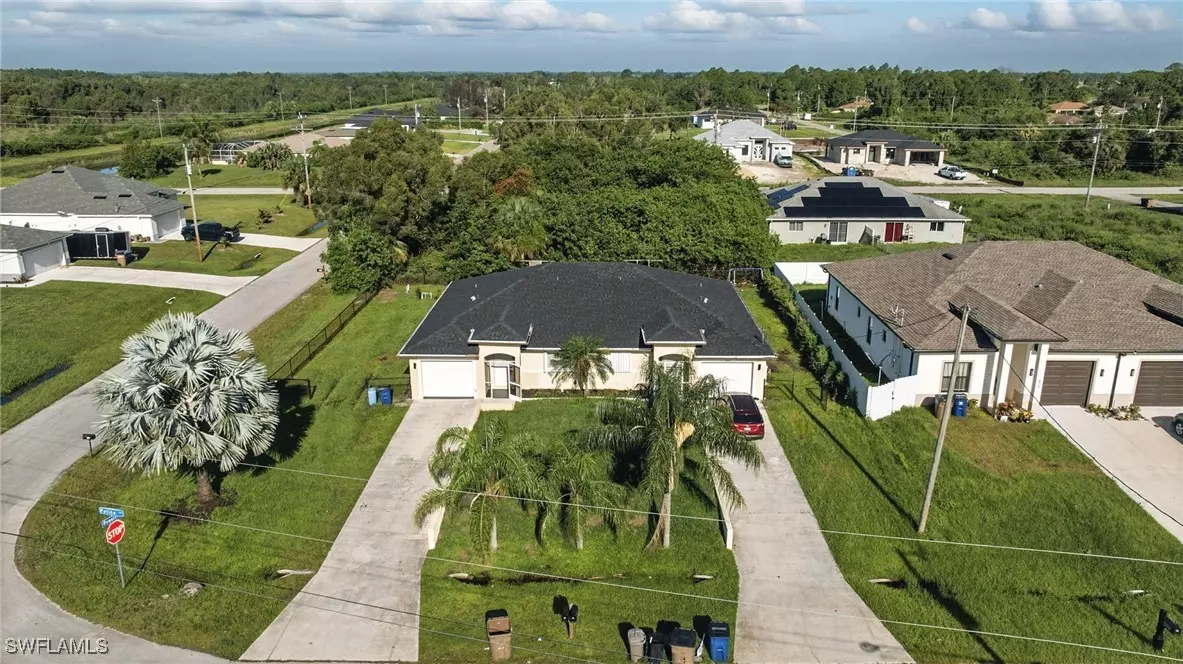 Lehigh Acres, FL 33974,472/474 Petite AVE