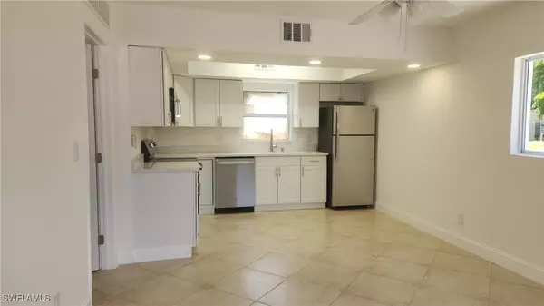 Fort Myers, FL 33901,2590 1st ST #101
