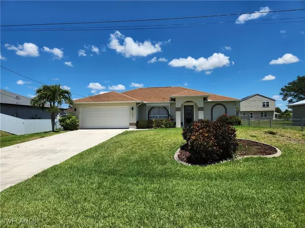 1023 NW 20th TER, Cape Coral, FL 33993