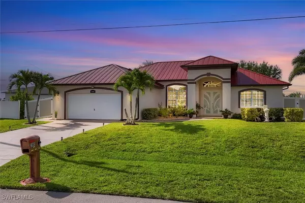 1402 SW 4th LN, Cape Coral, FL 33991