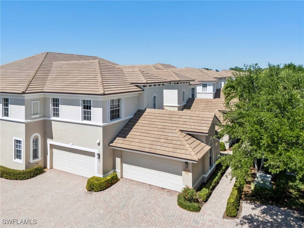 10100 Valiant CT #201, Miromar Lakes, FL 33913