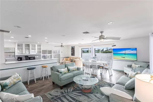 Matlacha, FL 33993,4741/4743 Pine Island RD NW