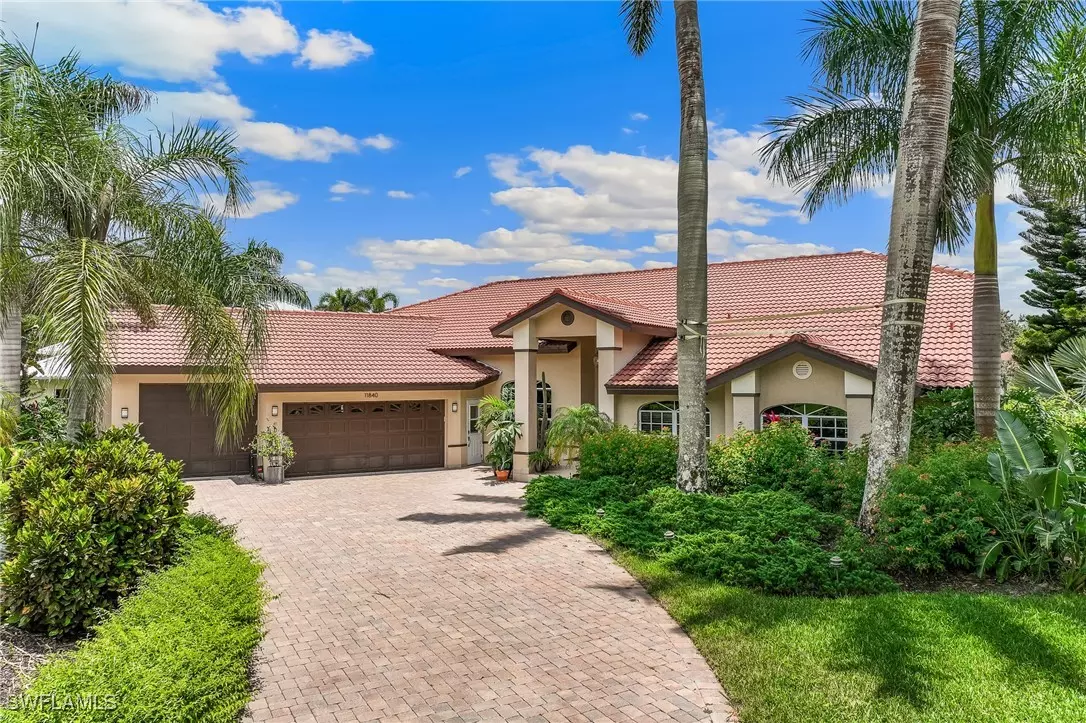 Naples, FL 34119,11840 Longshore WAY W
