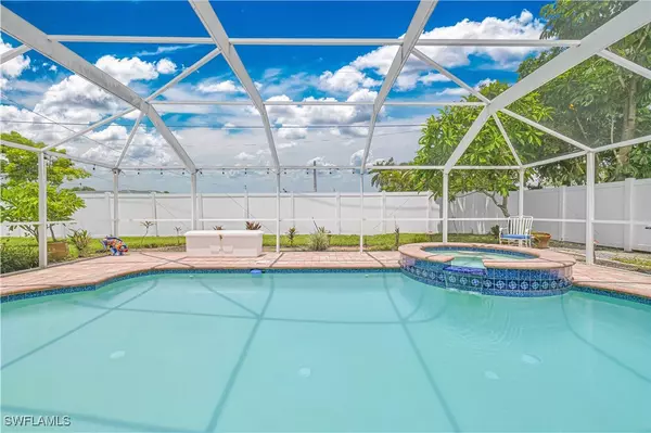 Cape Coral, FL 33904,3414 SE 11th PL