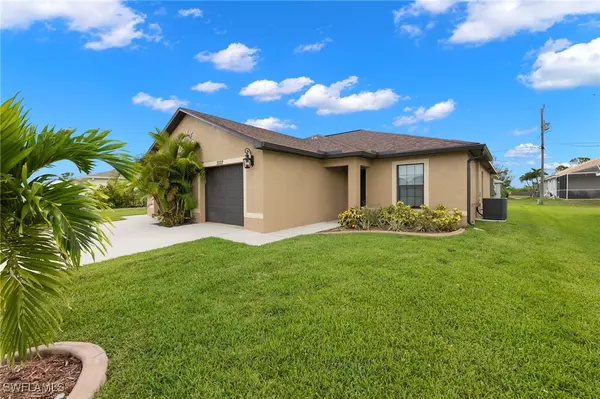 Cape Coral, FL 33914,3022 SW 15th PL