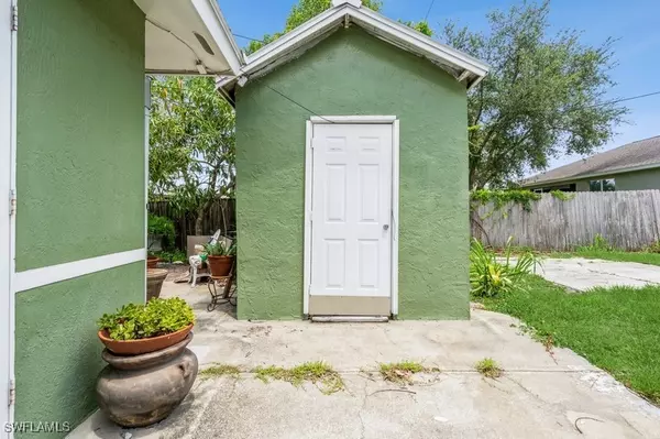 Fort Myers, FL 33967,8091 San Carlos BLVD