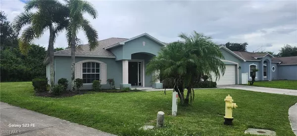 2682 Nature Pointe LOOP, Fort Myers, FL 33905