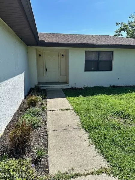 2175 Wyandotte AVE, Alva, FL 33920
