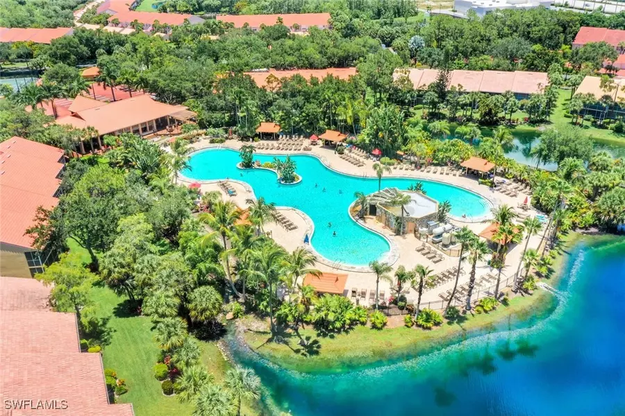 2360 Hidden Lake CT #8410, Naples, FL 34112