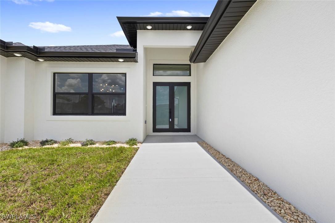 Lehigh Acres, FL 33976,3104 Donald AVE S