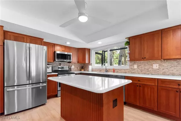 North Fort Myers, FL 33917,18381 Panther Trail LN