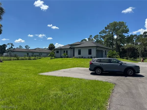 Naples, FL 34117,308 Golden Gate BLVD E