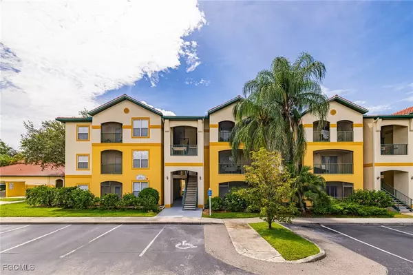 Fort Myers, FL 33913,11511 Villa Grand #522