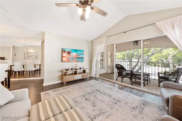 1096 Woodshire LN #C201, Naples, FL 34105