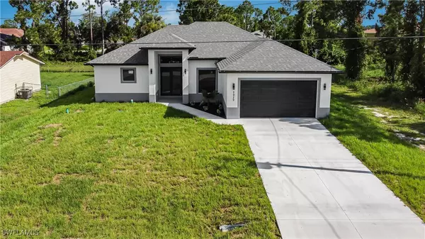 2929 20th ST SW, Lehigh Acres, FL 33976