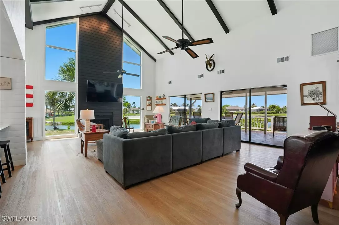 Sanibel, FL 33957,9127 Mockingbird DR