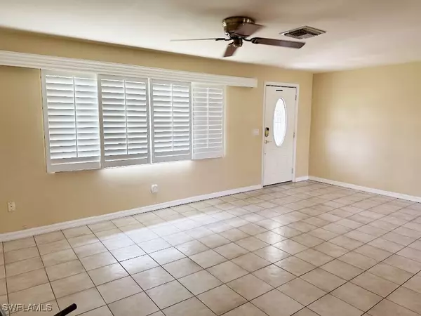 Cape Coral, FL 33904,5205 Wilmington CT