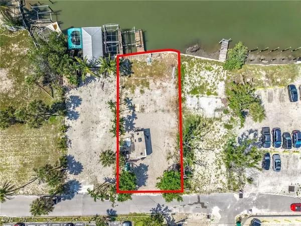 1339 Santos RD, Fort Myers Beach, FL 33931