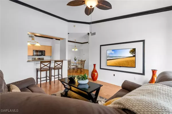Naples, FL 34105,1235 Reserve WAY #5