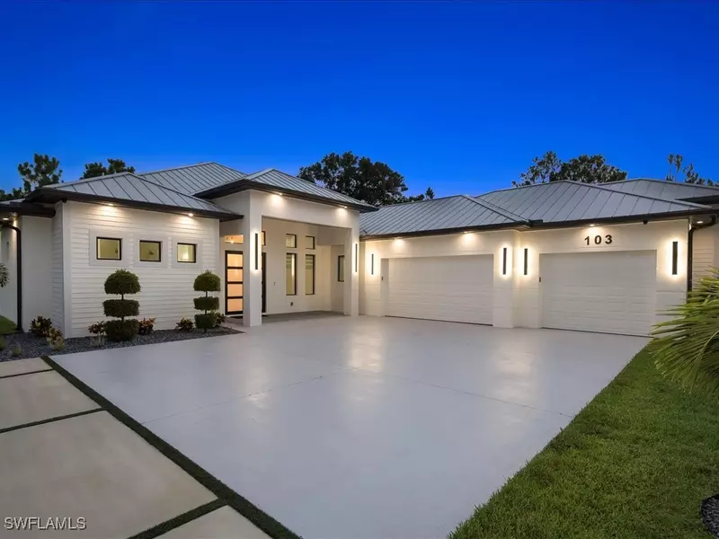 103 14th ST SE, Naples, FL 34117