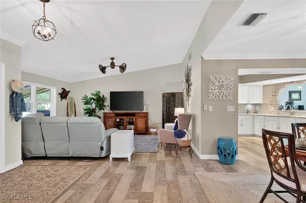 Naples, FL 34112,107 Round Key CIR #E9