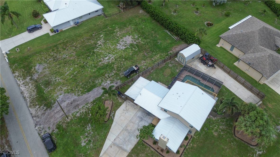 195 E Mariana AVE, North Fort Myers, FL 33917