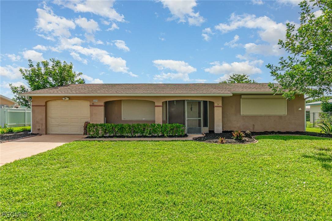 209 Jayview AVE, Lehigh Acres, FL 33936