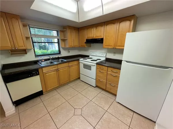 Bonita Springs, FL 34135,28150 Pine Haven WAY #27