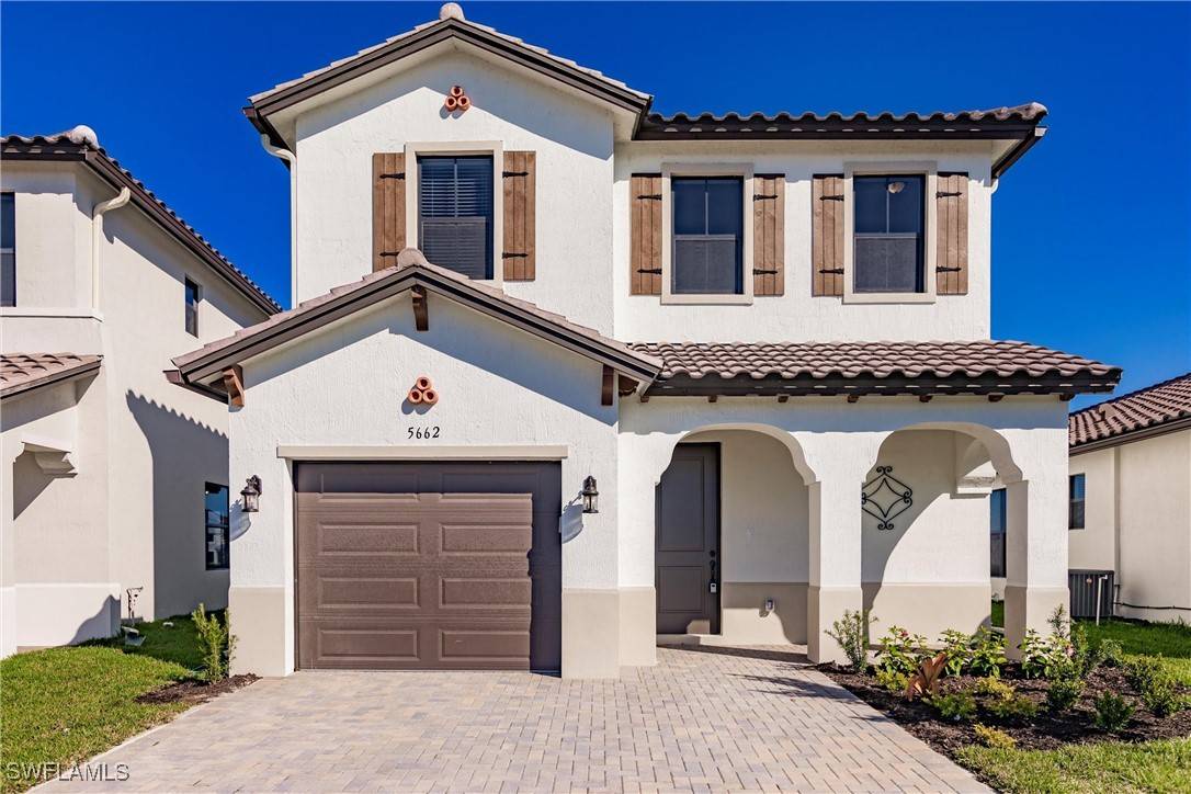 5662 Argento DR, Ave Maria, FL 34142