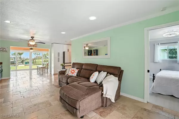 Fort Myers, FL 33905,2131 Saint Croix AVE