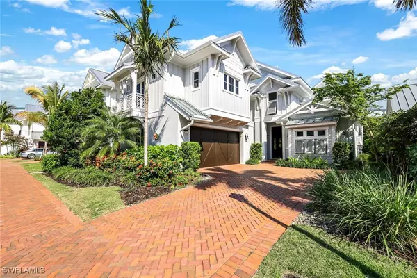 91 14th ST S, Naples, FL 34102