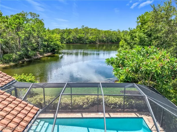 6806 Wellington DR, Naples, FL 34109