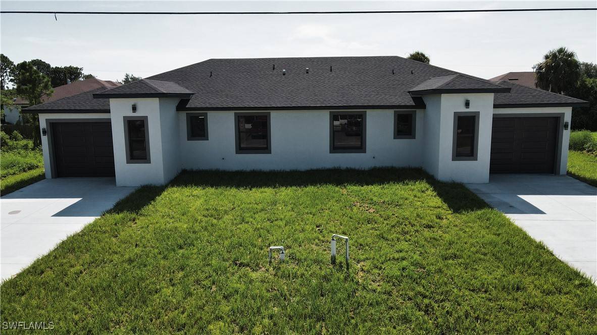 121/123 Ichabod AVE, Lehigh Acres, FL 33973