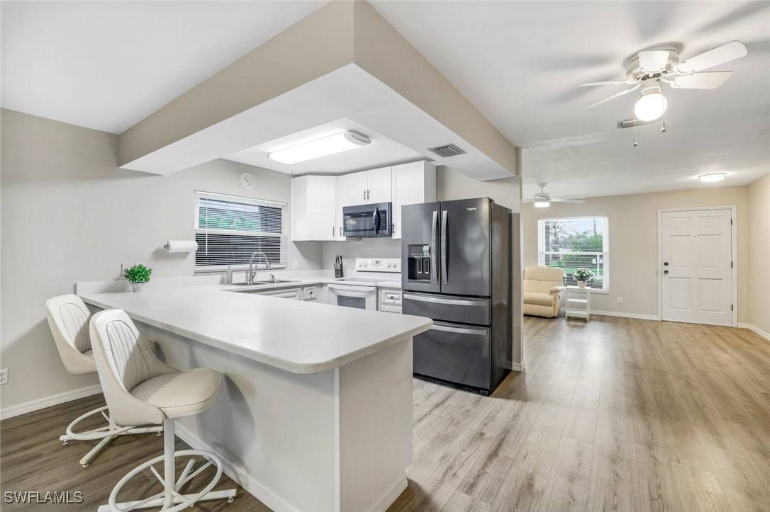 Naples, FL 34108,695 104th AVE N