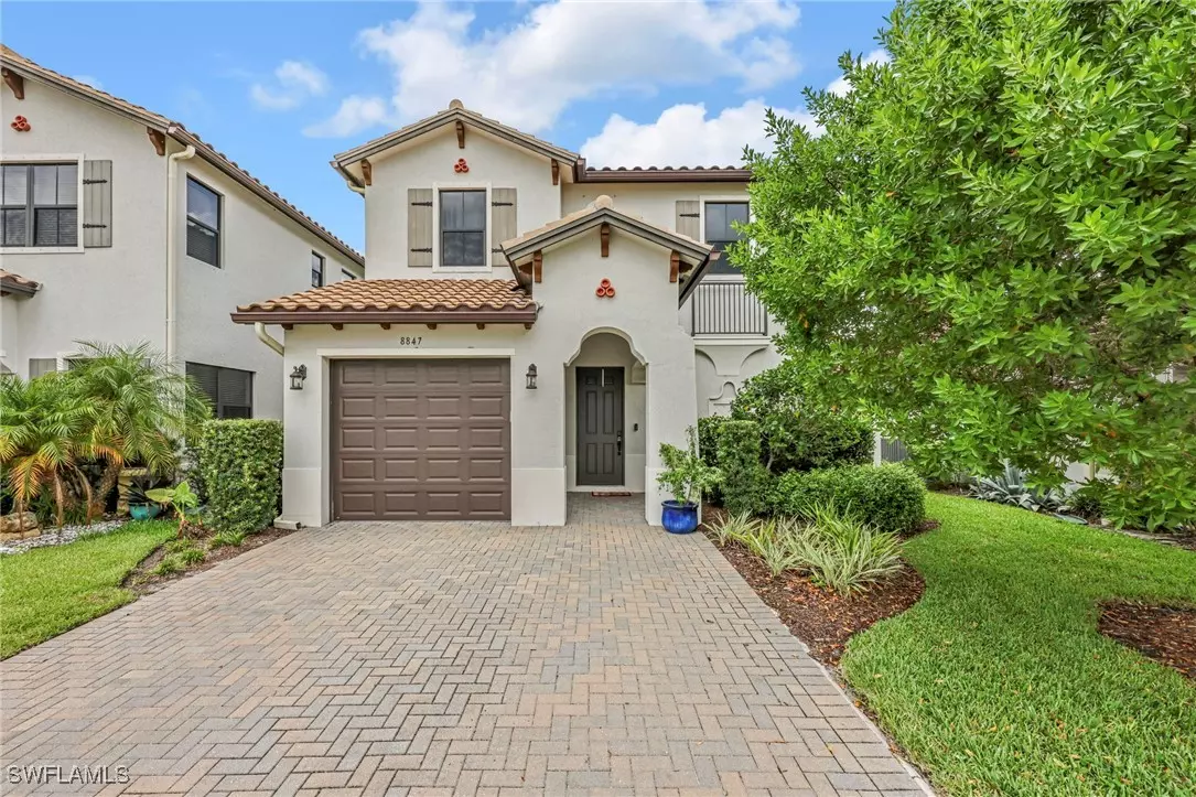 Naples, FL 34104,8847 Madrid CIR