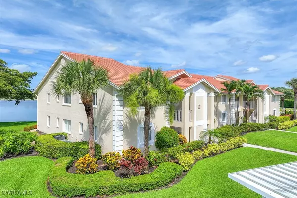 Naples, FL 34109,7784 Emerald CIR #O-203