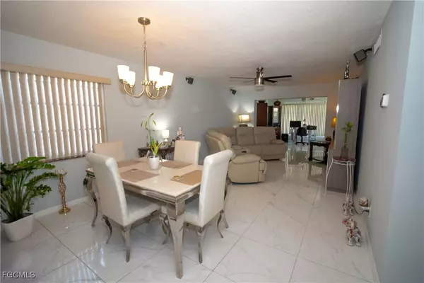 Lehigh Acres, FL 33936,2201 Orchid RD