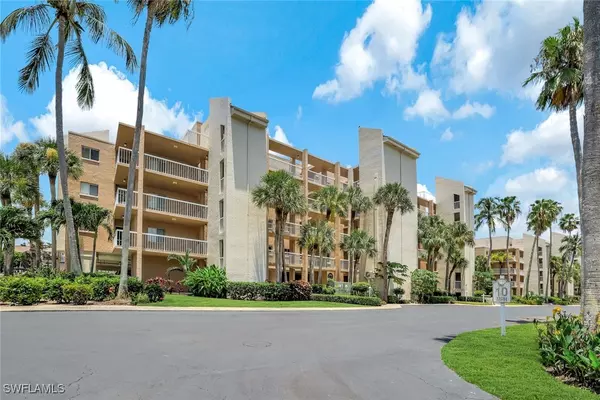 Marco Island, FL 34145,889 COLLIER CT #2-203