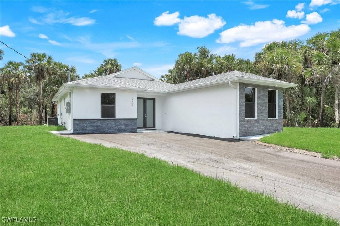 Naples, FL 34117,4393 32nd AVE SE