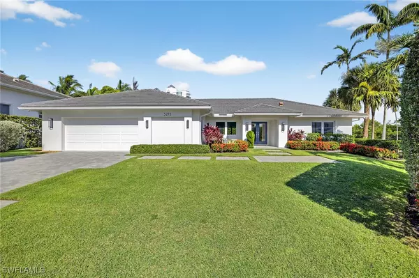 Naples, FL 34103,5215 SEASHELL AVE