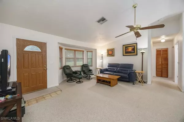 Naples, FL 34116,5881 Green BLVD