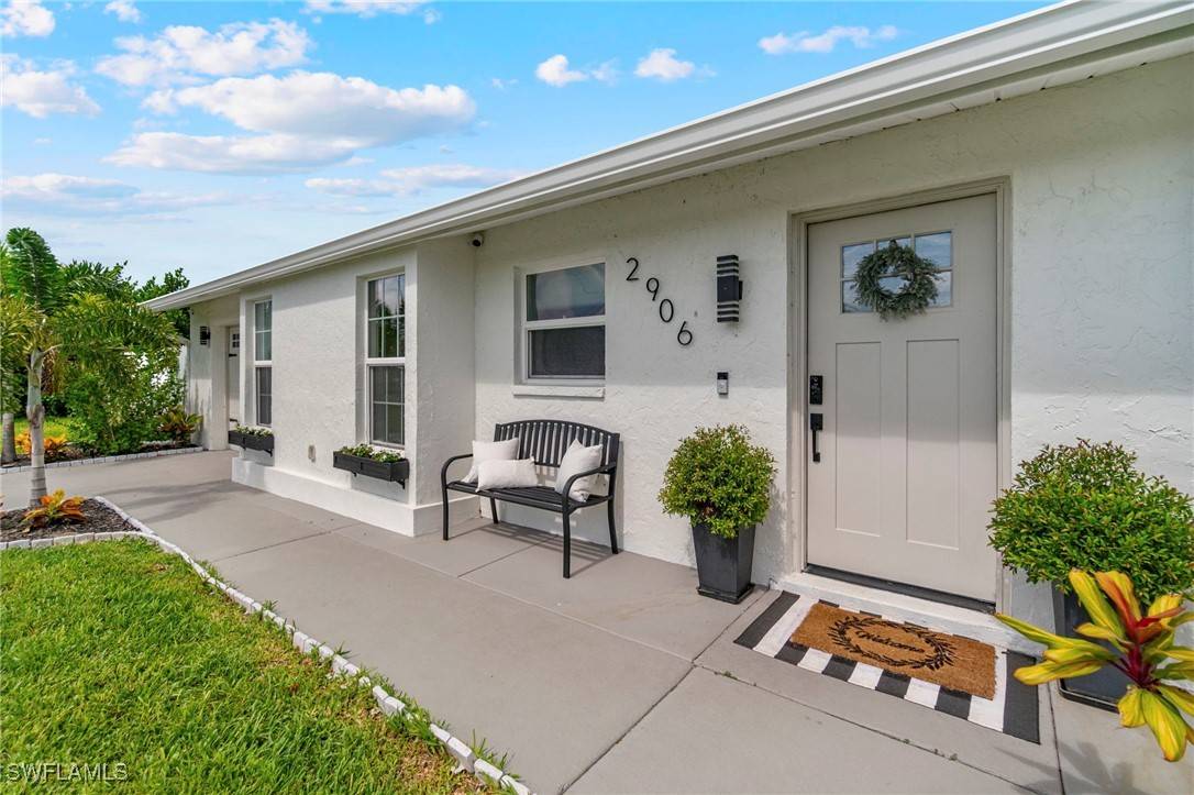 Cape Coral, FL 33904,2906 SE 10TH AVE